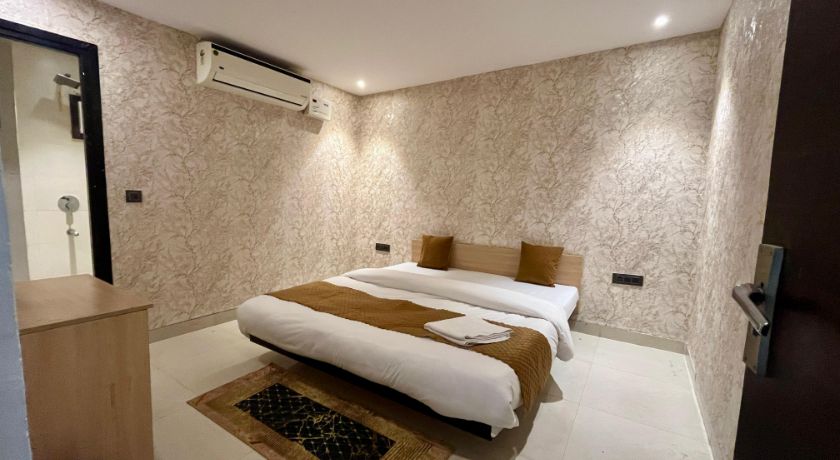 Hotel Kings Court in Delhi