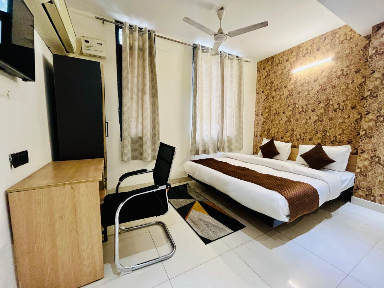 Hotel Kings Court in Delhi