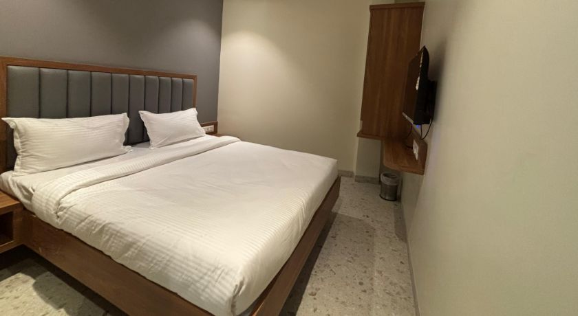 Hotel Sai Samrudhi in Mumbai