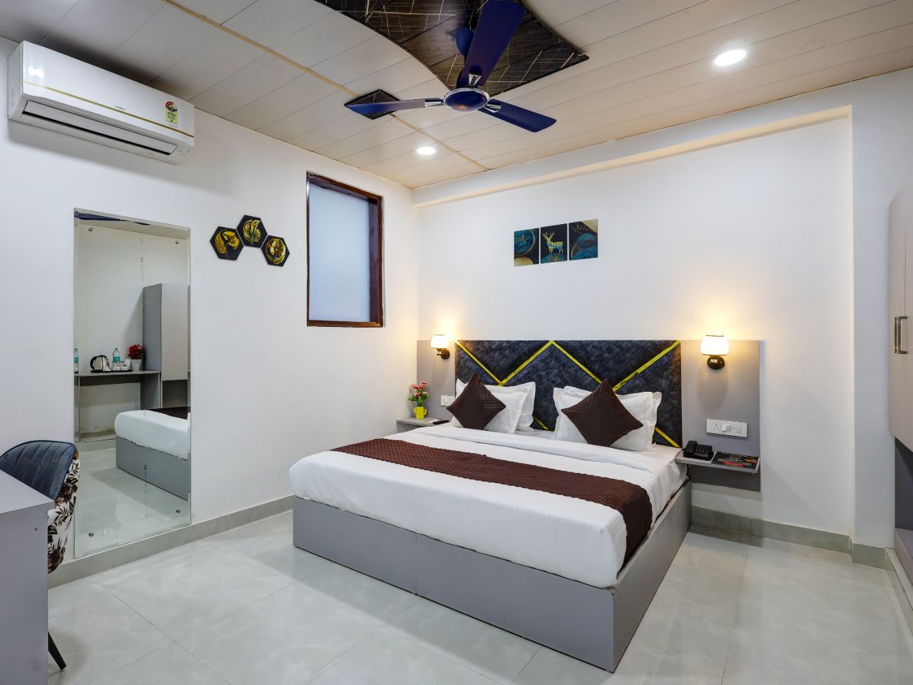 Hotel Warm Welcome Inn Noida in Noida