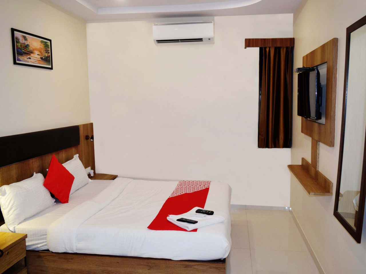 Hotel Royal Elite in Mumbai