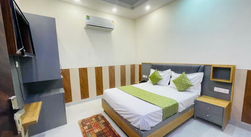 Hotel Royal Palace in Delhi