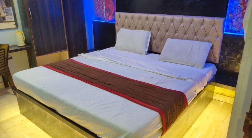 Hotel Park Avenue in Lucknow