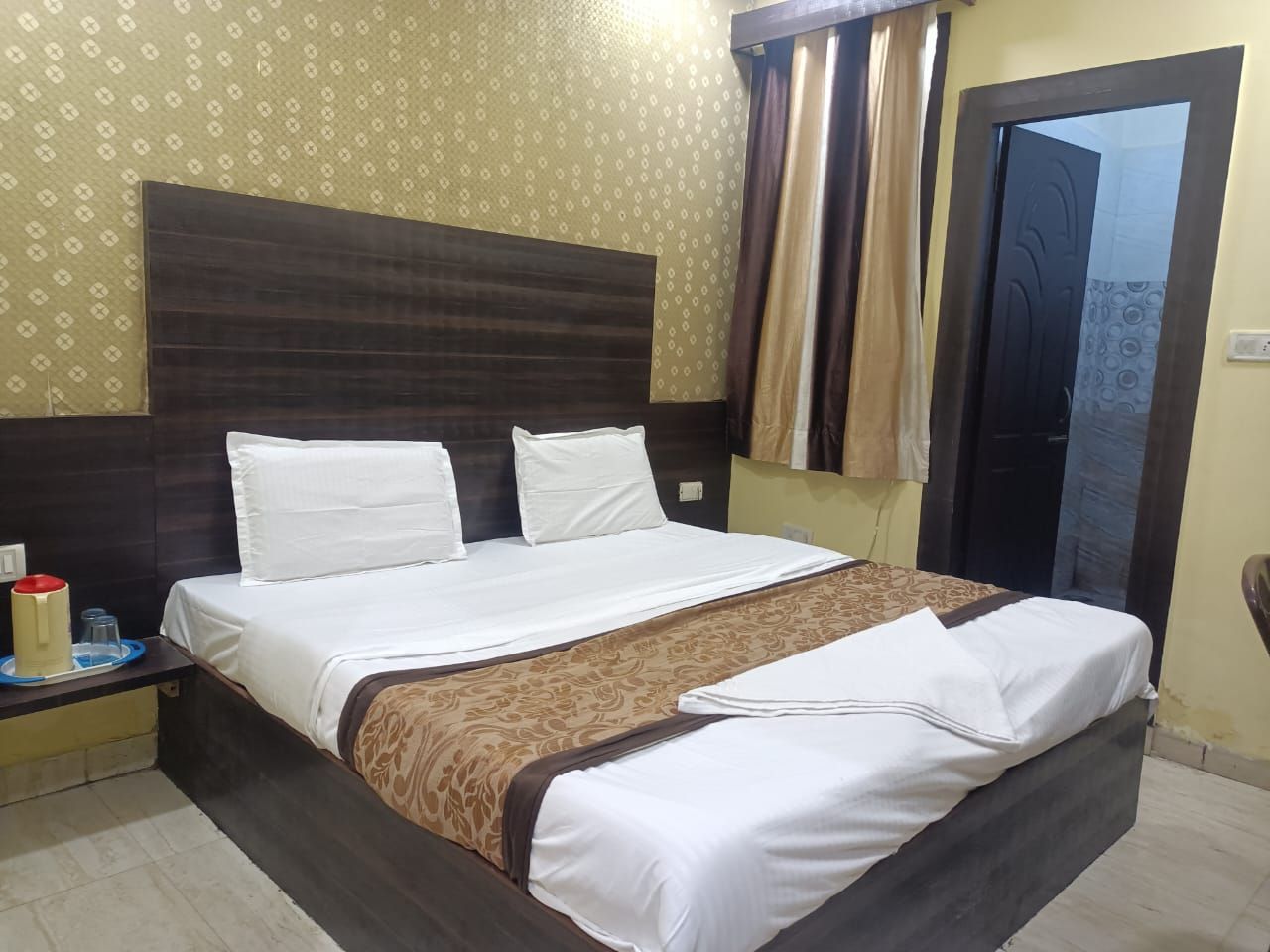 Hotel Park Avenue in Lucknow