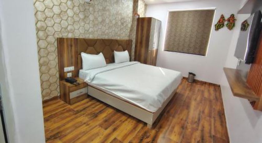 Hotel Strawberry in Chandigarh