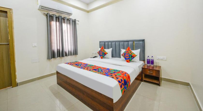 Palm Paradise in Noida