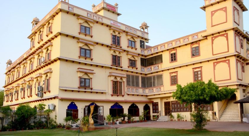 Mahal Rajwada Resort in Jaipur