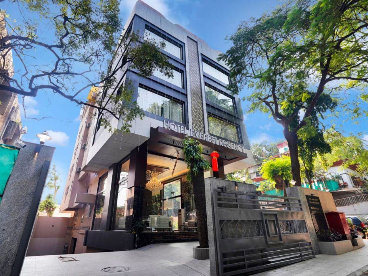 Hotel Everest Regency in Pune