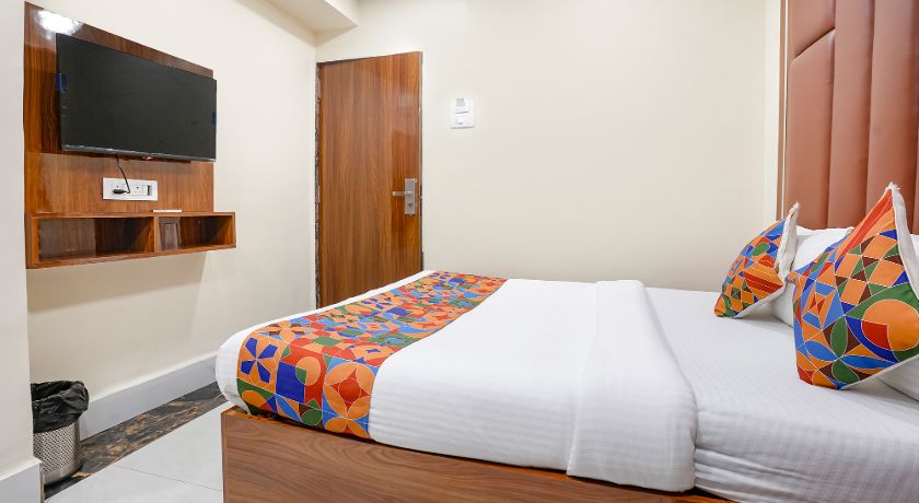 Hotel Eldoria Palace in Mumbai