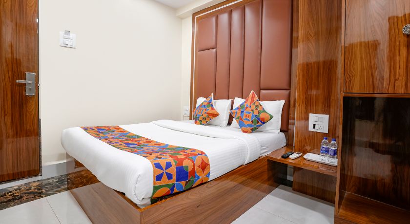 Hotel Eldoria Palace in Mumbai