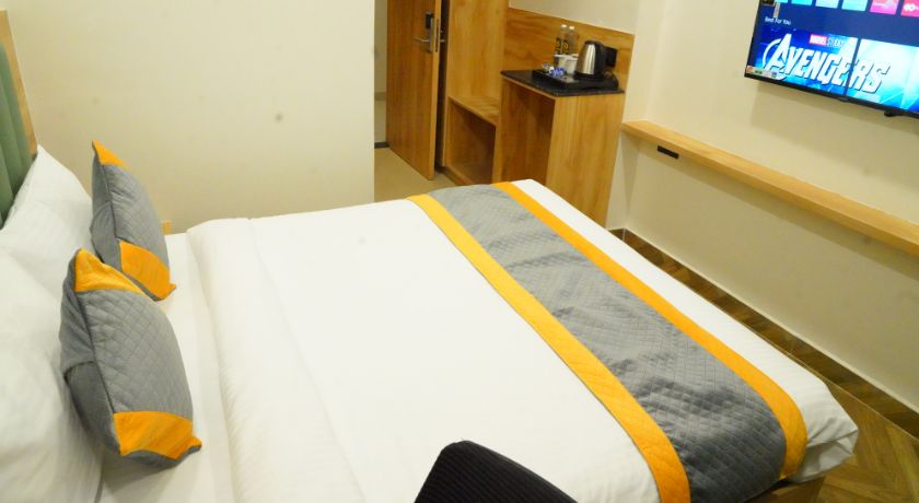 Lemonridge Hotels KPHB in Hyderabad