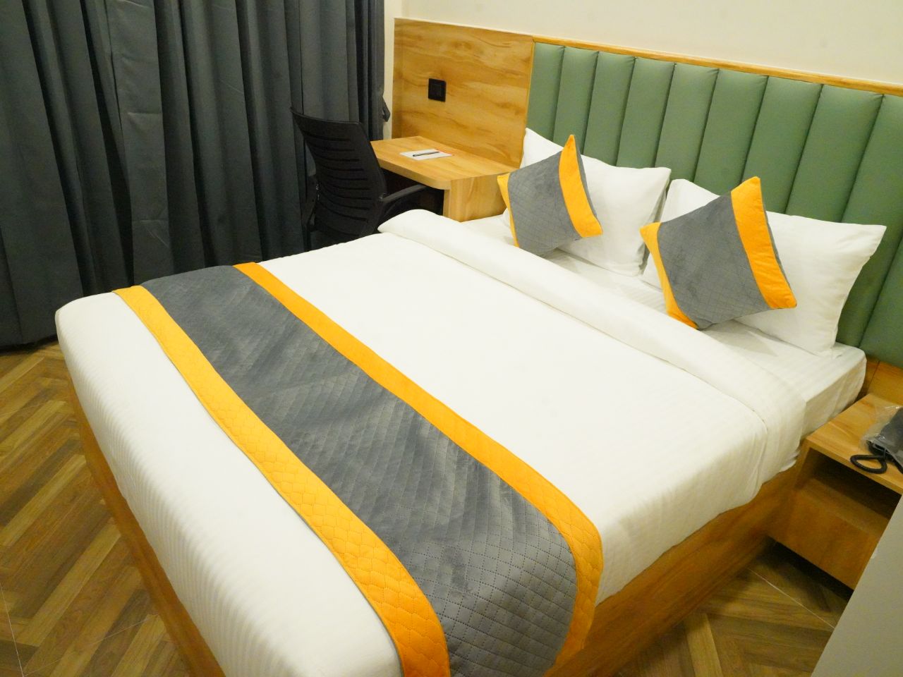 Lemonridge Hotels KPHB in Hyderabad