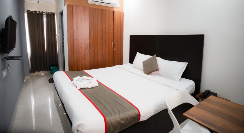 Hotel Sahasra Kondapur in Hyderabad