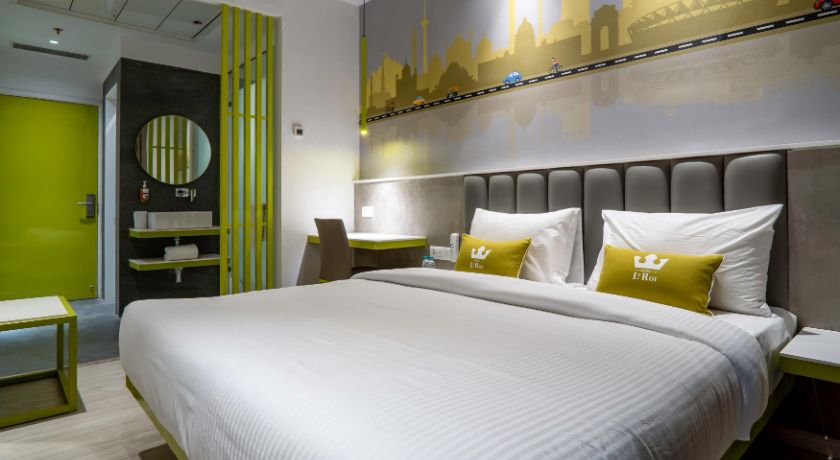 Hotel Le Roi Express Paharganj in Delhi