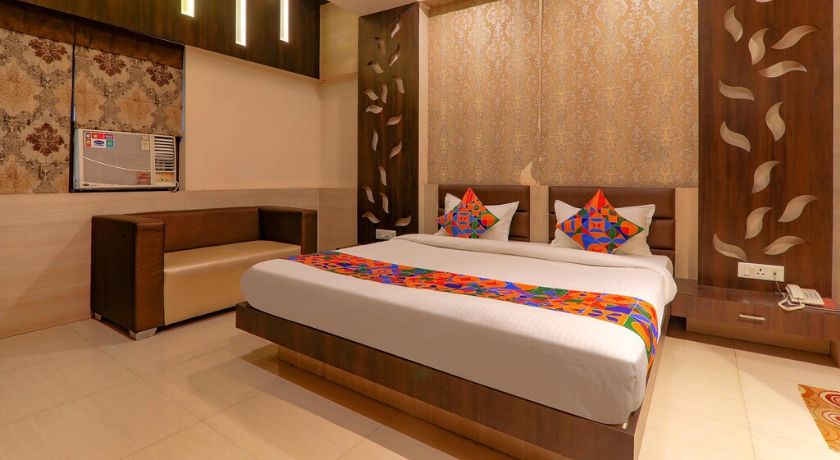 Hotel Tirupati Galaxy in Kanpur