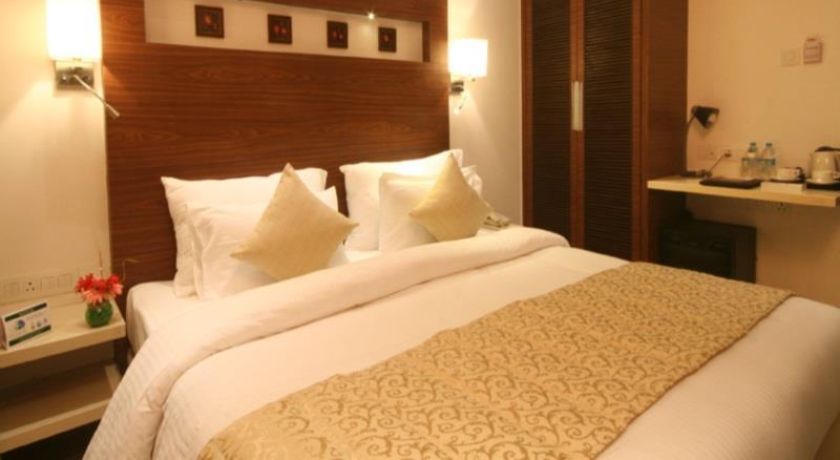 Hotel Suncity Premiere in Mumbai