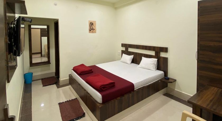 Hotel Devraj in Ambikapur