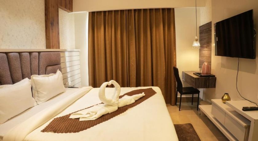 Hotel Lime Tree in Zirakpur