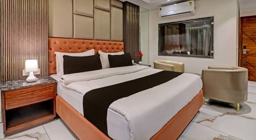 Hotel Dev Palace in Delhi