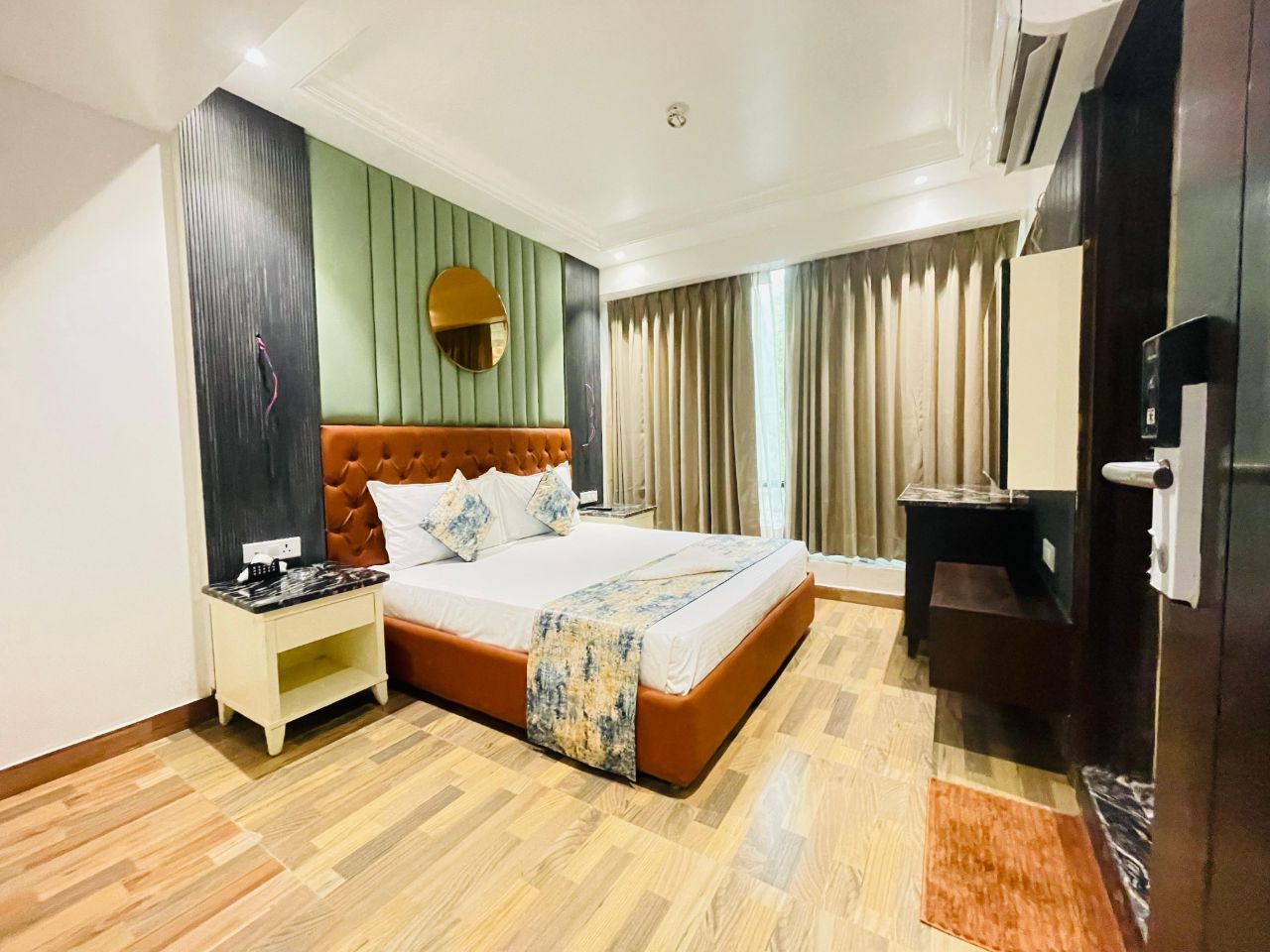 Hotel Elvilla in Delhi