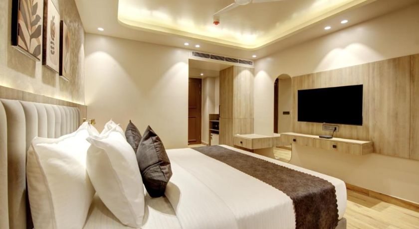 Saltstayz Premier - Near Golf Course Road And Sector 57 in Gurgaon