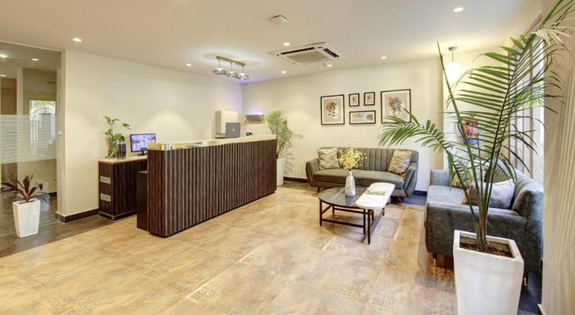 Saltstayz Select - Golf Course Road and Sector 27 in Gurgaon