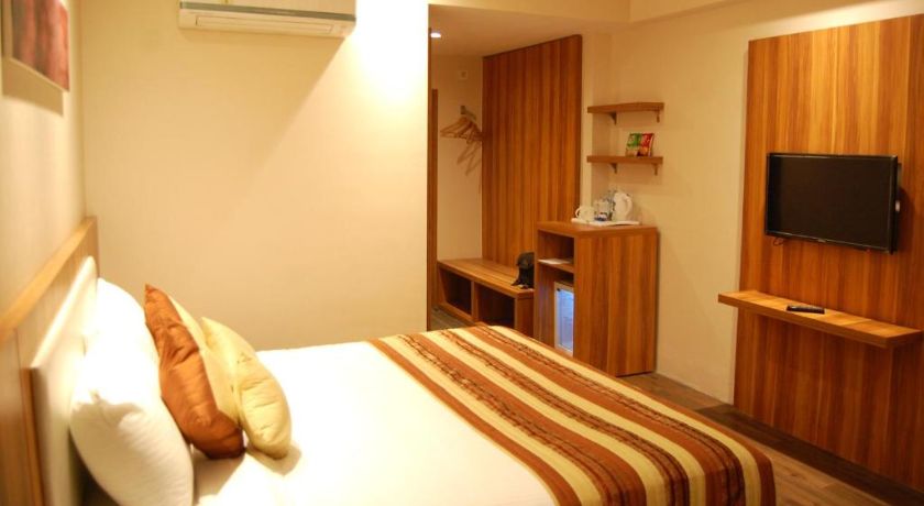 Hotel Le Roi Raipur in Raipur