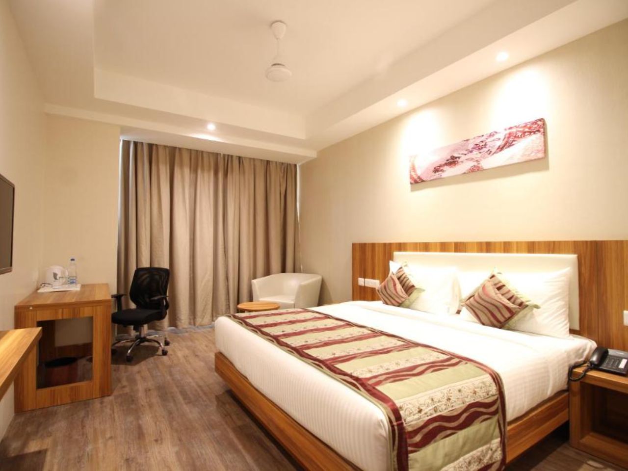 Hotel Le Roi Raipur in Raipur
