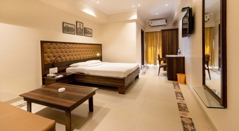 West End Hotel in Mumbai