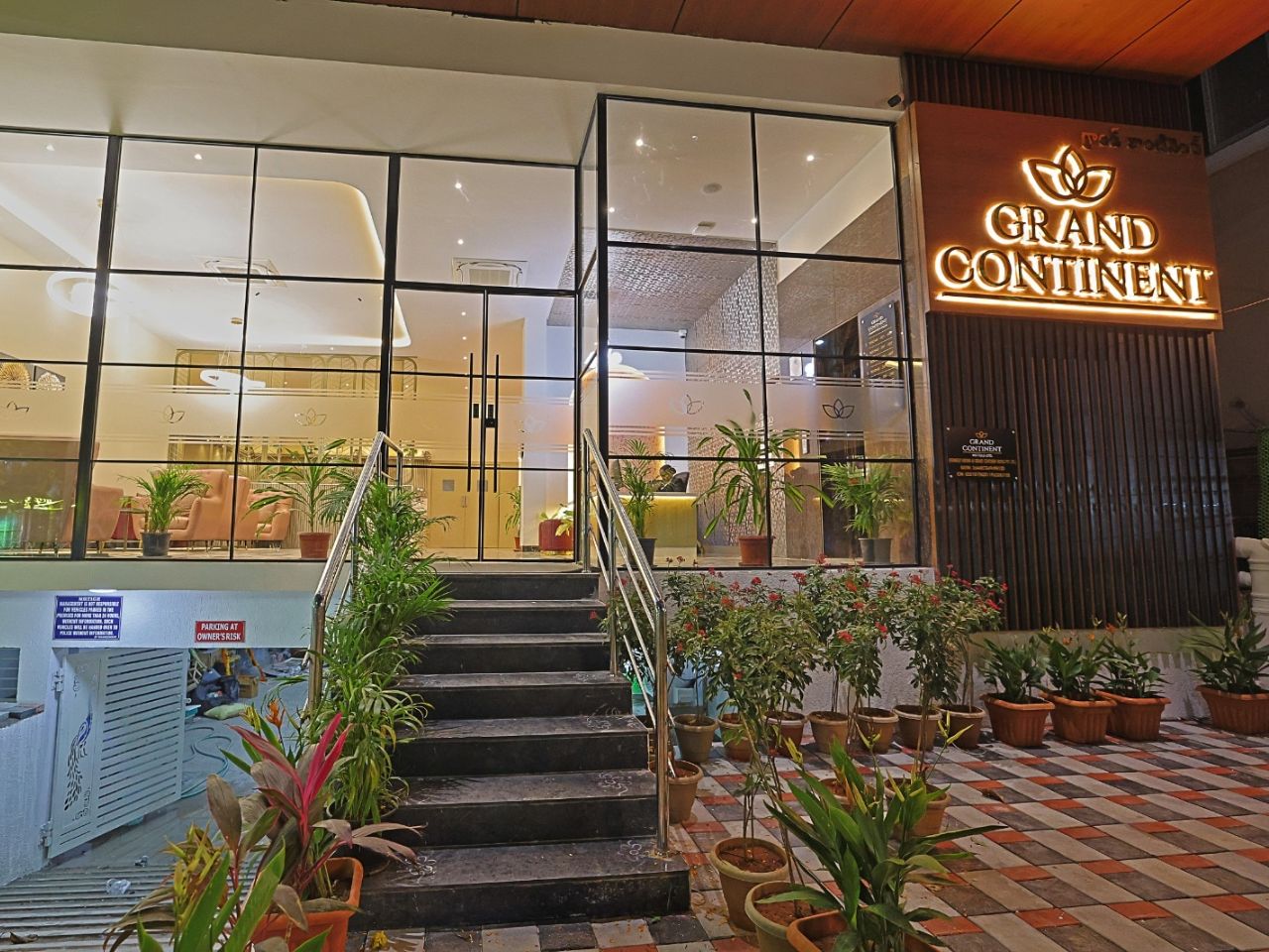 Grand Continent Hotel Gachibowli in Hyderabad