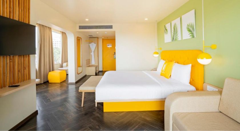 Bloom Hotel - Dona Paula in Goa