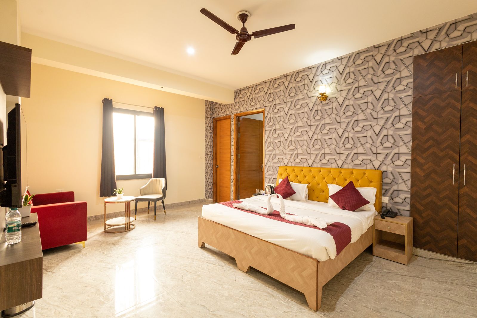 Hotel Divine in Noida