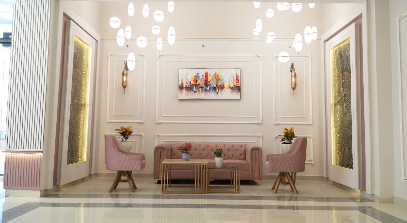 Hotel Nimantrana in Noida