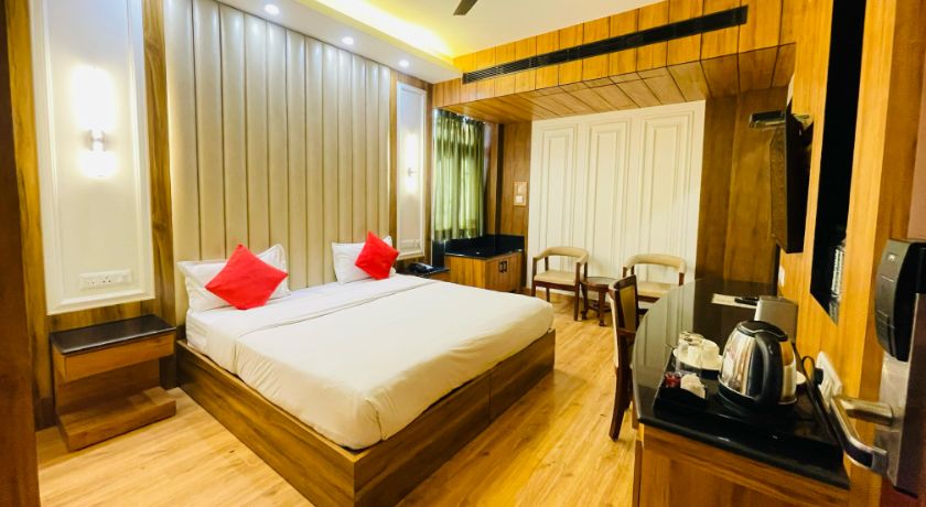 Grand Ffour in Delhi