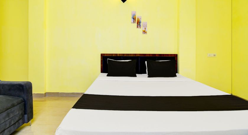 The New Grand Inn in Kolkata