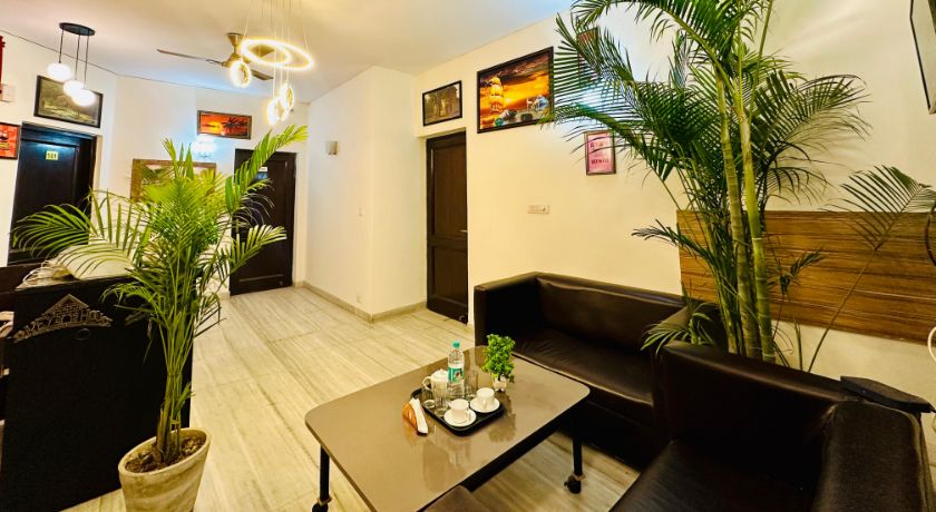 The White Scent in Noida