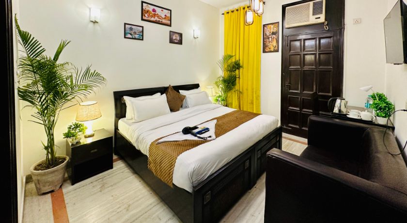 The White Scent in Noida