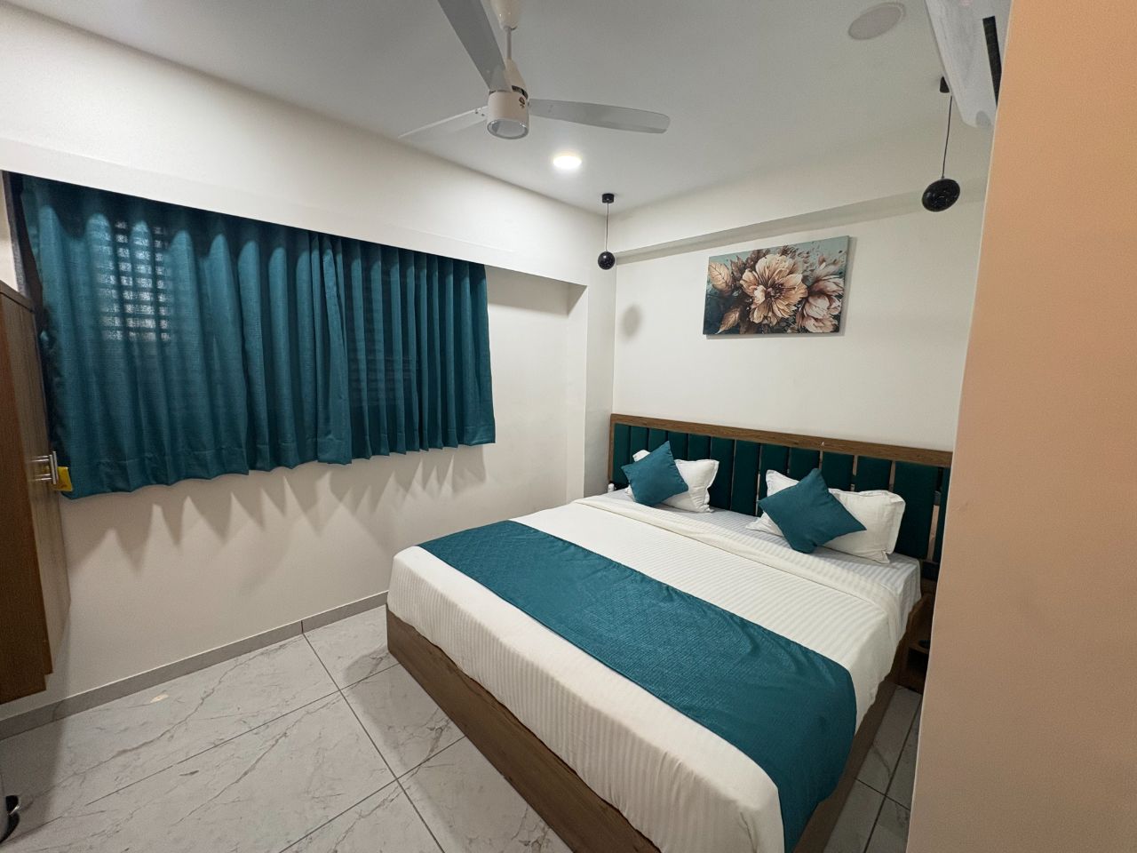 i Hotel in Ahmedabad