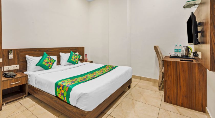 Treebo Elegant Palace in Delhi