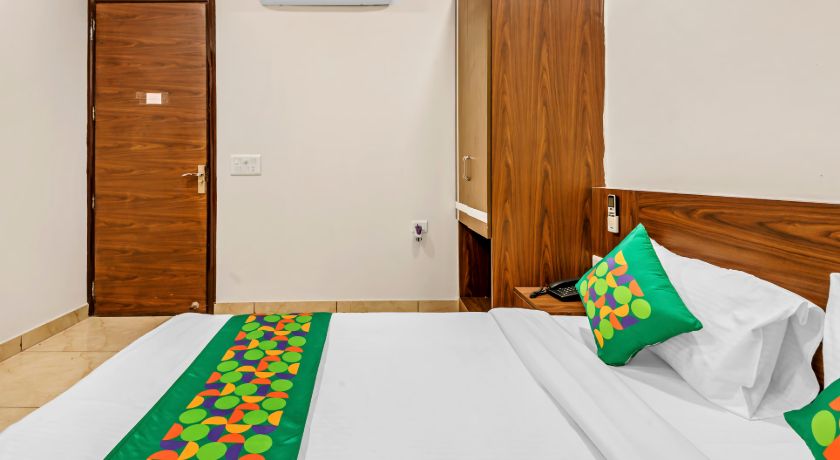 Treebo Elegant Palace in Delhi