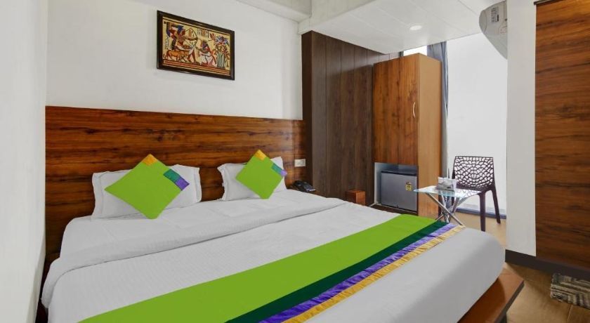 Treebo Prime Elight in Delhi