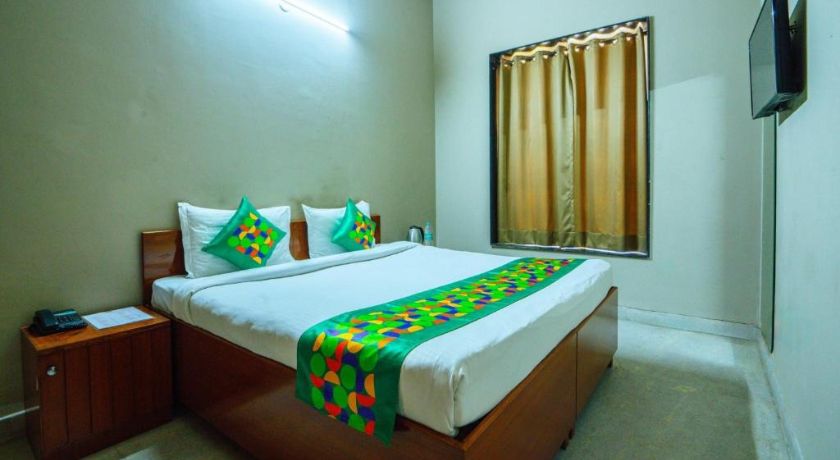 Treebo Royal City in Noida