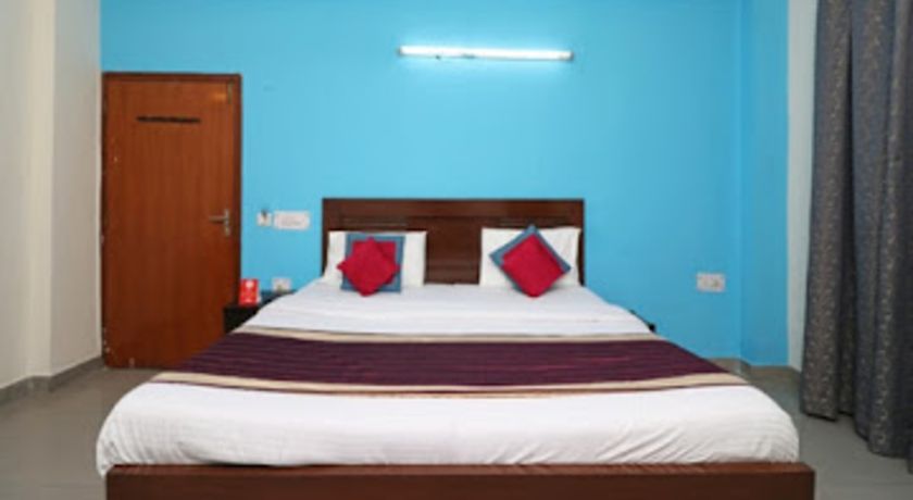 Hotel Akash Palace in Noida