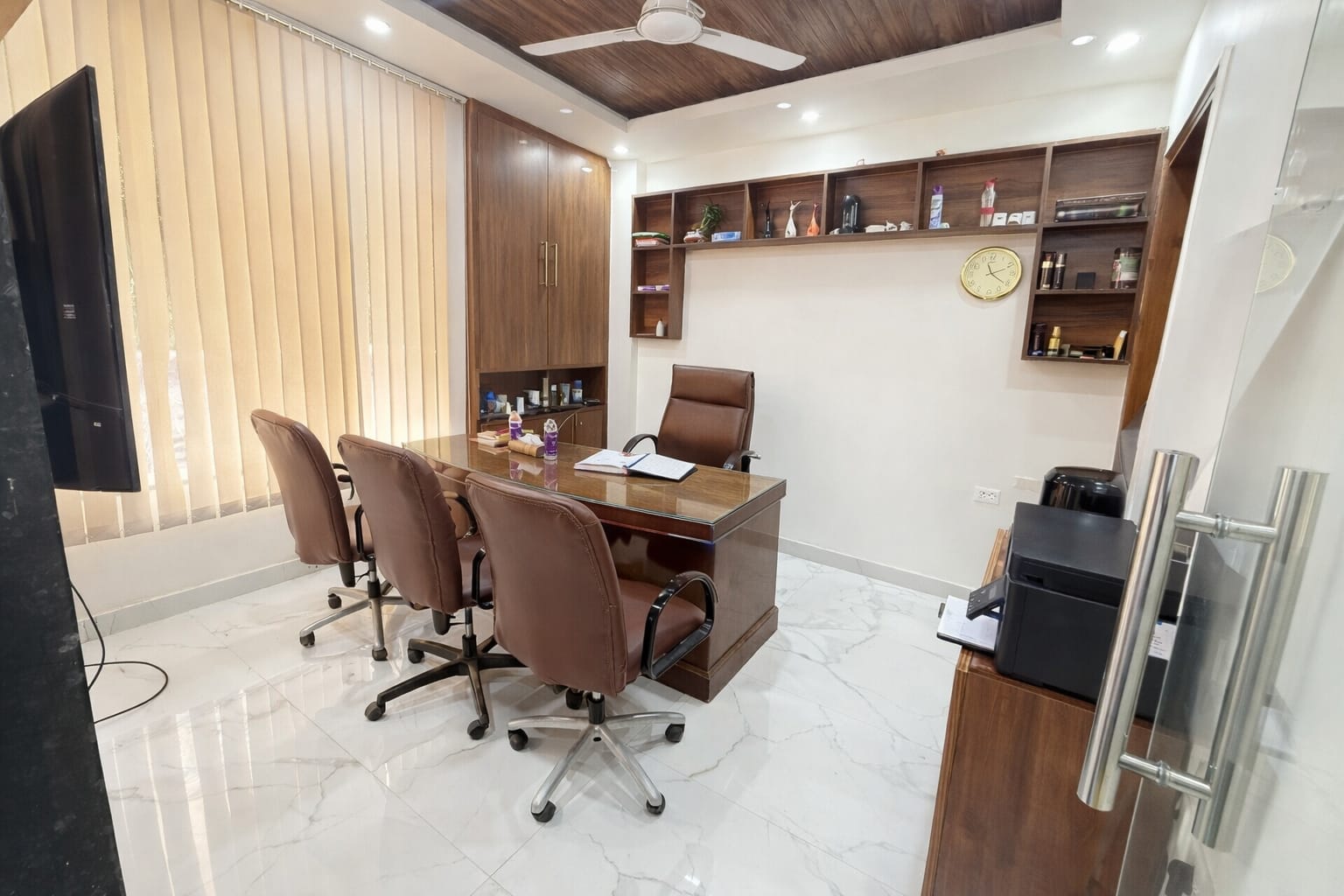 Hotel Taste and Rest in Noida