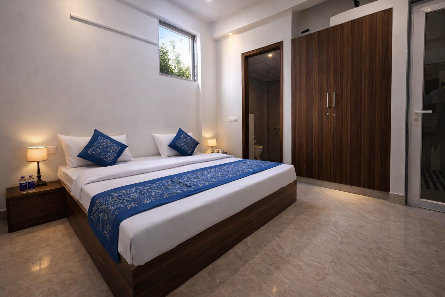 Hotel Taste and Rest in Noida