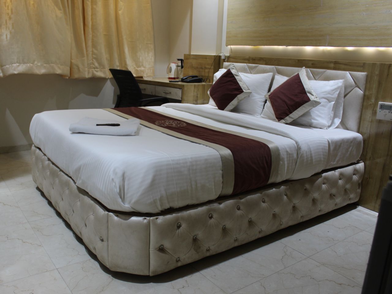 Hotel Milona in Navi Mumbai