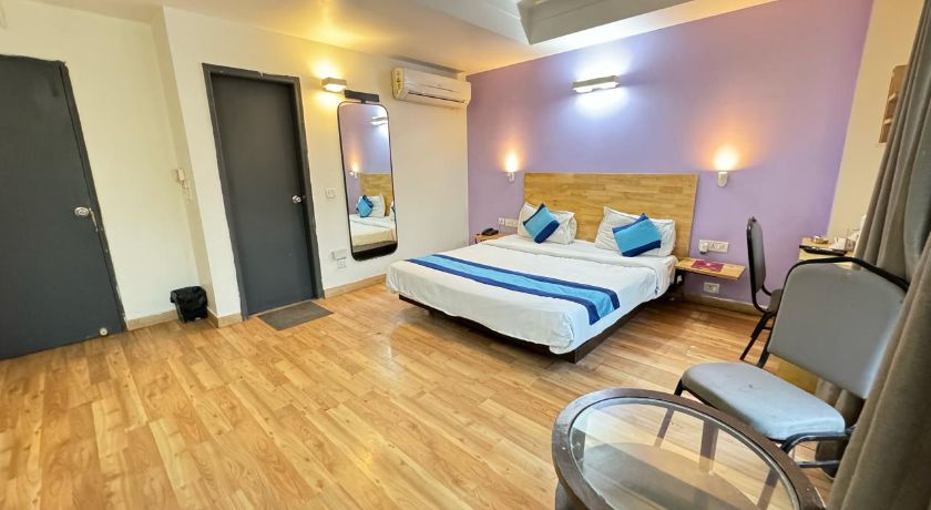 Hotel Centrum By Qotel in Delhi