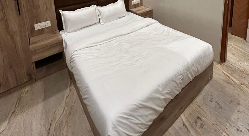 New Hotel Firdous in Mumbai