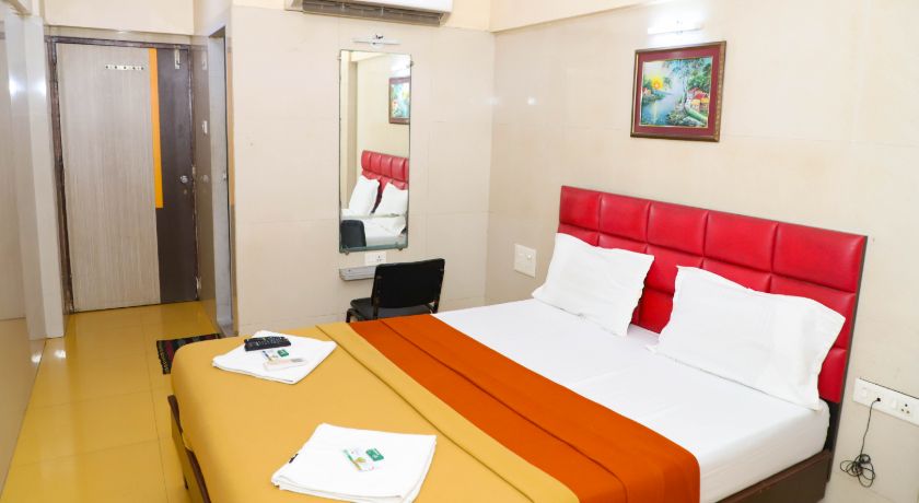 Maharashtra Guest House in Thane