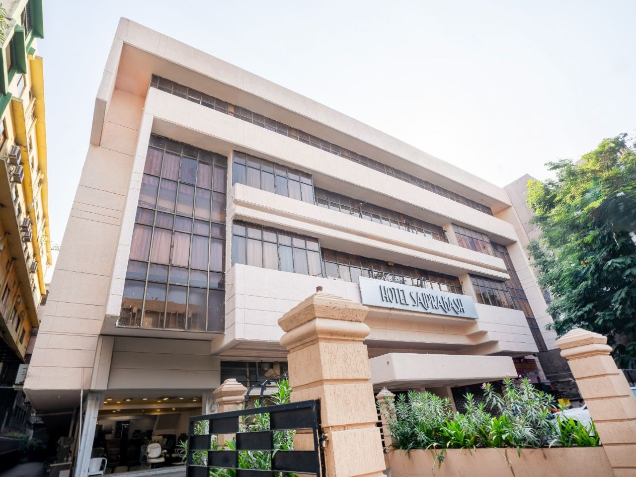 Hotel Sai Prakash in Hyderabad